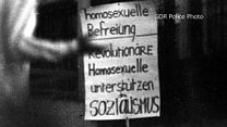 Bild von Out in Ost-Berlin – Lesben und Schwule in der DDR Trailer DF