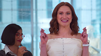 Bild von Unbreakable Kimmy Schmidt: Kimmy vs the Reverend Trailer OmdU