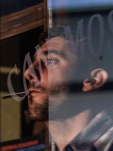 Poster der Serie Ravalear: Not For Sale  Staffel 1