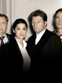 Poster der Serie Im Namen des Gesetzes Staffel 12