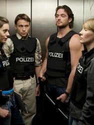 Poster der Serie Im Angesicht des Verbrechens Staffel 1