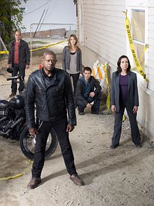 Poster der Serie Criminal Minds: Team Red Staffel 1