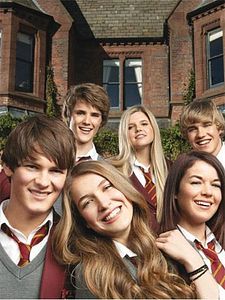 Poster der Serie House of Anubis Staffel 3
