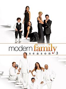 Poster der Serie Modern Family Staffel 3