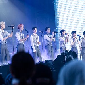 Bilder Enhypen [Walk The Line Summer Edition] In Cinemas