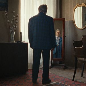 Bilder The Loneliest Man In Town