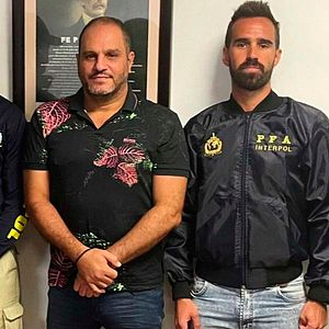 Bilder Der Aufstieg und Fall von Generación Zoe