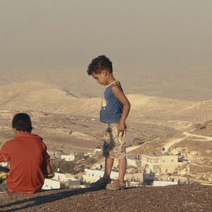 Bilder Until We Talk