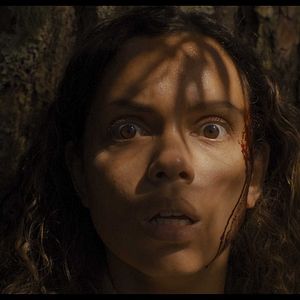 Bilder Lovely, Dark, And Deep