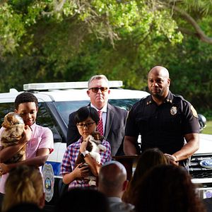 Bilder Tierische Detektive - Drei Kids und ihr größer Fall