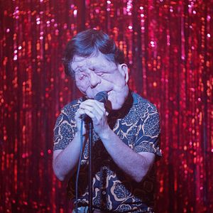 Bilder A Different Man