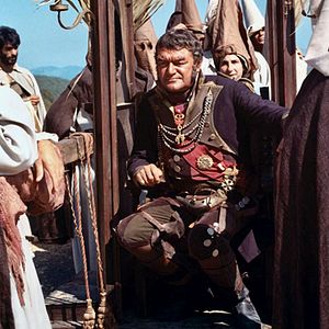 Bilder Die Gräfin und ihr Oberst