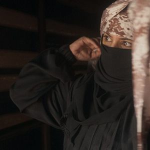 Bilder Azza - Dem Patriarchat davonfahren