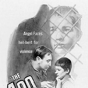 Bilder Sie küssten und sie schlugen ihn