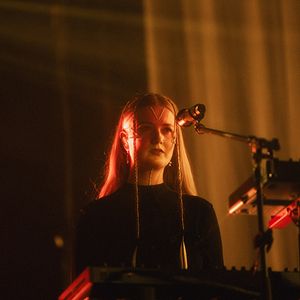 Bilder Aurora: What Happened To The Earth? Live From Mexico City