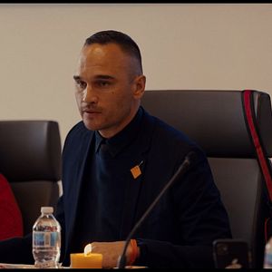 Bilder Sugarcane – Der Wahrheit auf der Spur