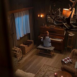 Bilder The Strangers: Chapter 1