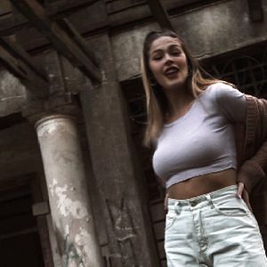 Bilder The 100 Candles Game: The Last Possession