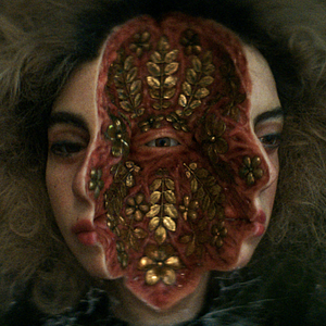 Bilder She Loved Blossoms More