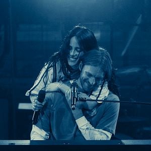 Bilder Billie Eilish - Hit Me Hard And Soft: The Tour Live In 3D