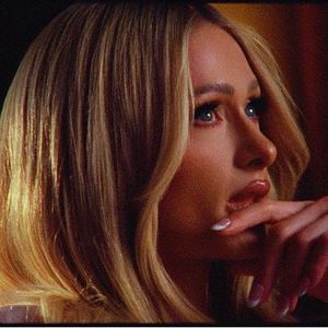 Bilder Infinite Icon: A Visual Memoir