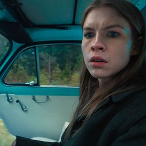 Bilder Sew Torn - Fäden des Verbrechens