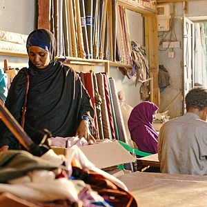 Bilder The Village Next To Paradise