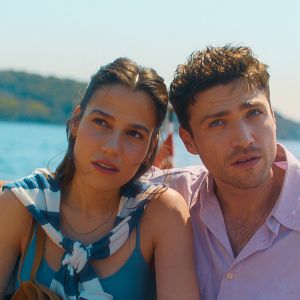 Bilder She Said Maybe