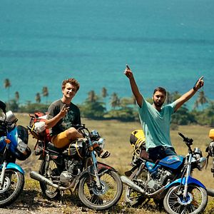 Bilder Segeljungs - Mit Null Ahnung um die Welt