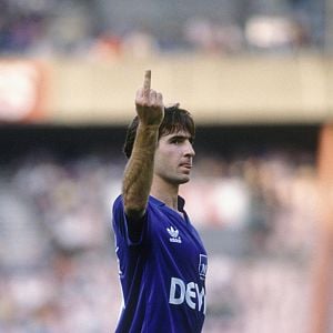 Bilder Cantona