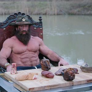 Bilder Untold: The Liver King