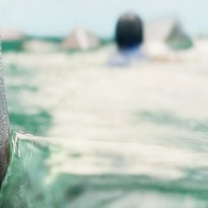 Bilder Deep Water: Umringt von Haien