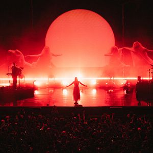 Bilder Aurora: What Happened To The Earth? Live From Mexico City