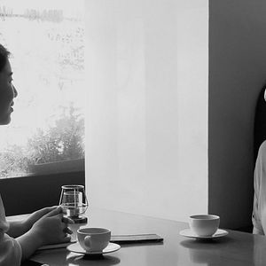 Bilder The Day She Returns 