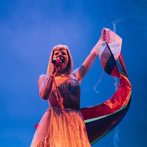 Bilder Aurora: What Happened To The Earth? Live From Mexico City