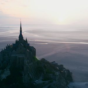 Bilder Tide - Gefahr aus der Tiefe