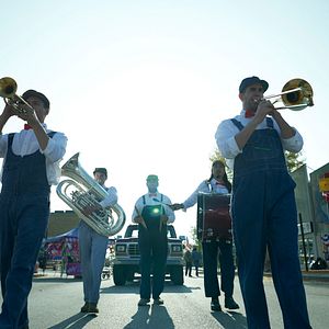 Bilder Clown In A Cornfield