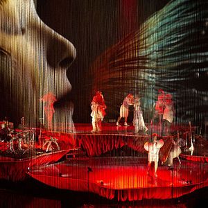 Bilder Björk: Cornucopia