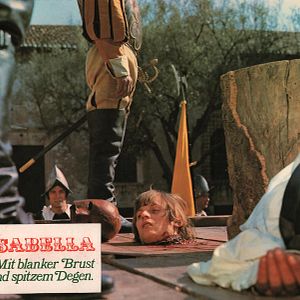 Bilder Isabella – Mit blanker Brust und spitzem Degen