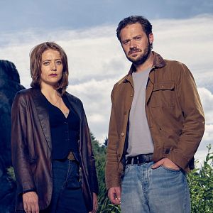 Bilder Im Grunde Mord: Blutsbande