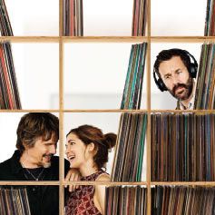 Bilder Juliet, Naked