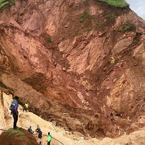 Bilder Of Mud And Blood: Kongo - Im Rausch der Hoffnung