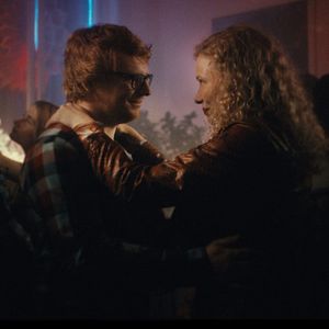 Bilder How To Be Normal