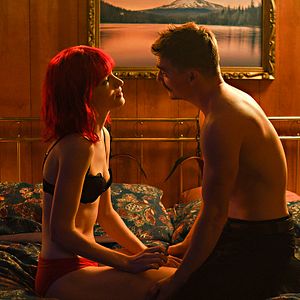 Bilder Strange Darling