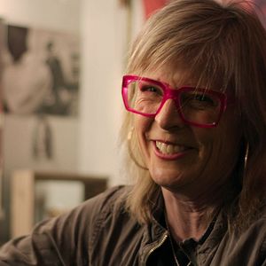 Bilder Paralyzed By Hope: The Maria Bamford Story