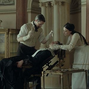 Bilder The Ugly Stepsister