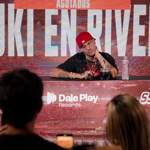 Bilder Rockstar: Duki, From The End Of The World