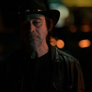 Bilder Hunting Season - Blutige Fährte