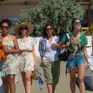 Bilder Something In The Water