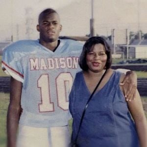 Bilder Untold: The Testimony Of Vince Young